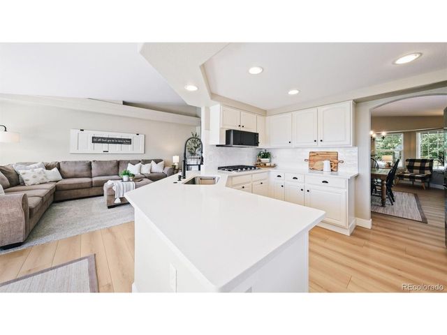 2109 Fox Fire St, Littleton, CO 80129