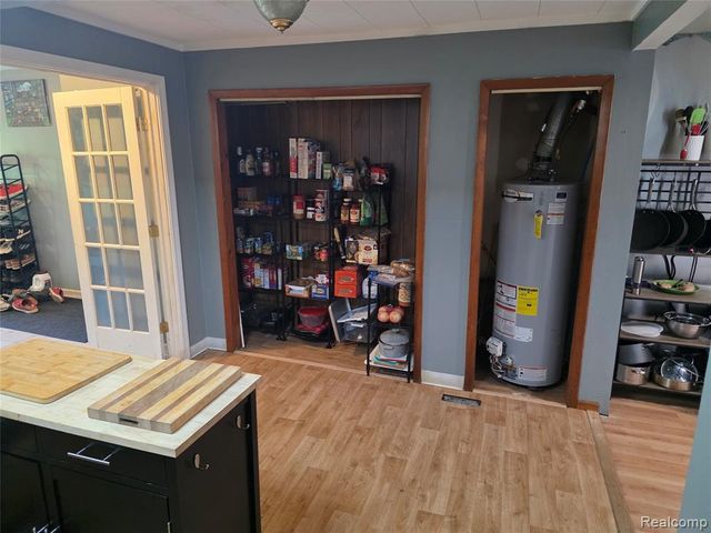 4217 Pengelly Road, Flint, MI 48507