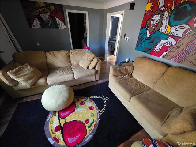 4217 Pengelly Road, Flint, MI 48507