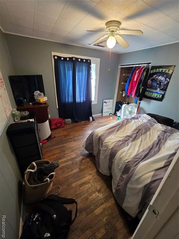 4217 Pengelly Road, Flint, MI 48507