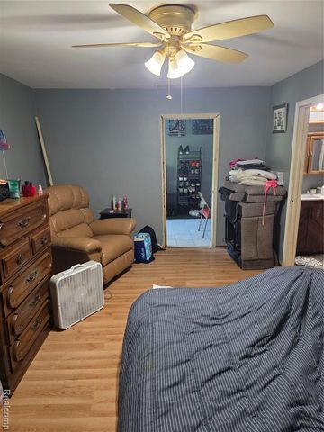 4217 Pengelly Road, Flint, MI 48507