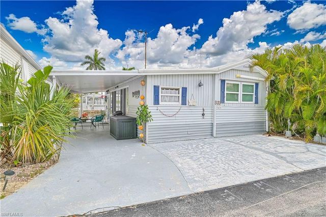 17029 Puppy Dog DR, Fort Myers, FL 33908
