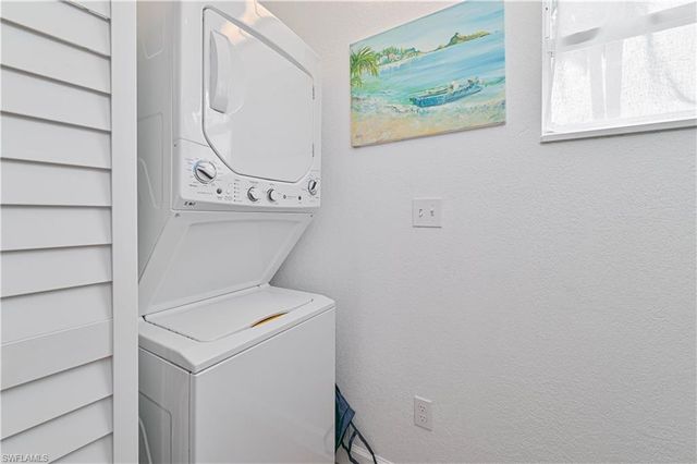 17029 Puppy Dog DR, Fort Myers, FL 33908