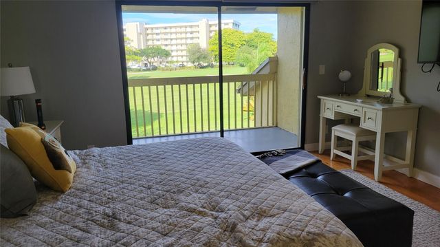 2345 Deer Creek Woodlands Way, Deerfield Beach, FL 33442