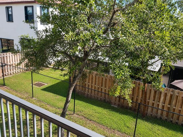 464 NE 210th Cir Terrace 201-10A, Miami, FL 33179