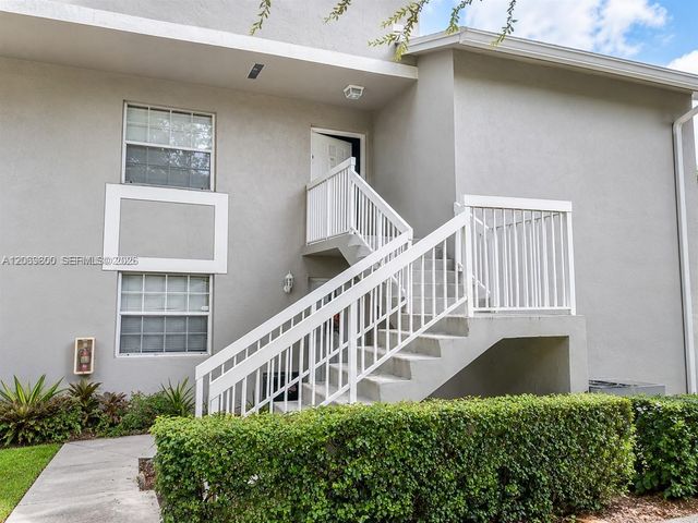 464 NE 210th Cir Terrace 201-10A, Miami, FL 33179