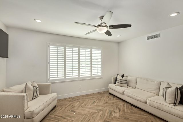 6602 E Pershing Avenue, Scottsdale, AZ 85254