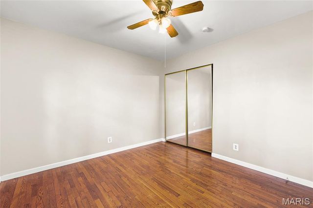 2558 Carousel Court, Florissant, MO 63031