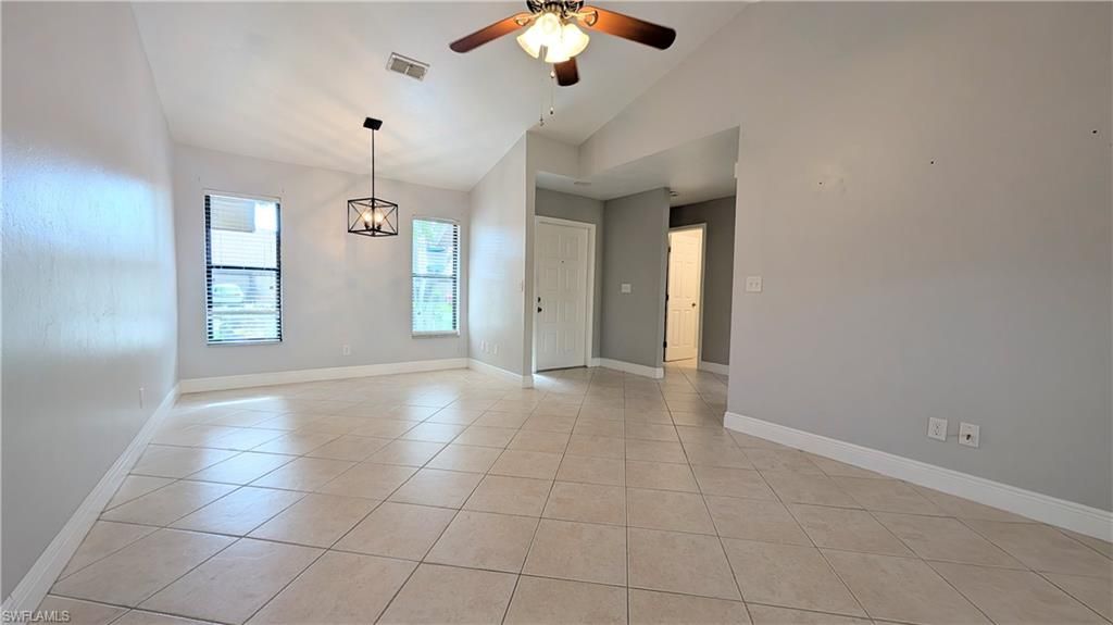 13147 Hampshire CT, FORT MYERS, FL 33919 — photo 4