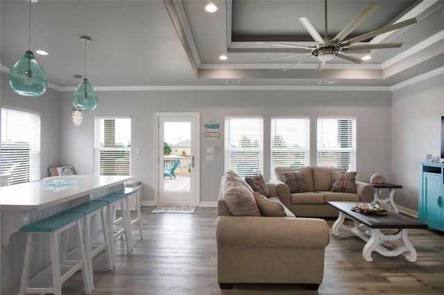 886 Sandollar, Crystal Beach, TX 77650