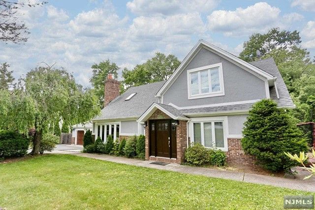 543 Burlington Street, Paramus, NJ 07652