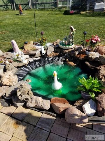 286 N 2300 E, St Anthony, ID 83445