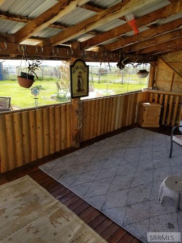 286 N 2300 E, St Anthony, ID 83445