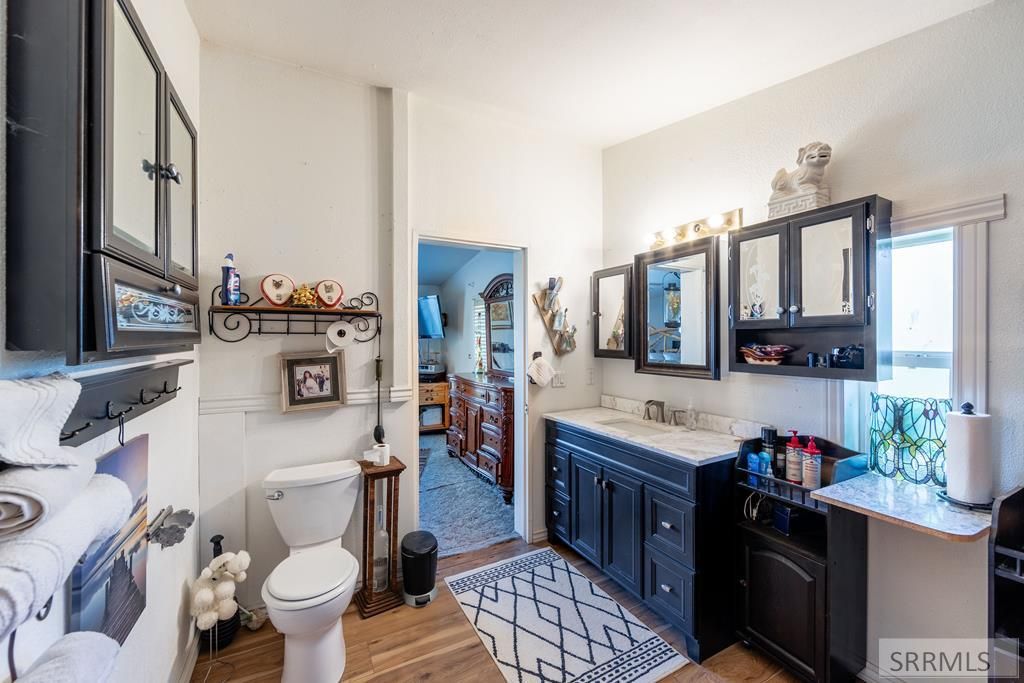 Image 15 of property listing at 286 N 2300 E, St Anthony, ID 83445