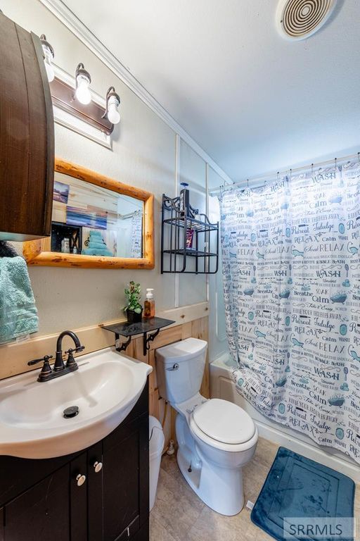 Image 20 of property listing at 286 N 2300 E, St Anthony, ID 83445