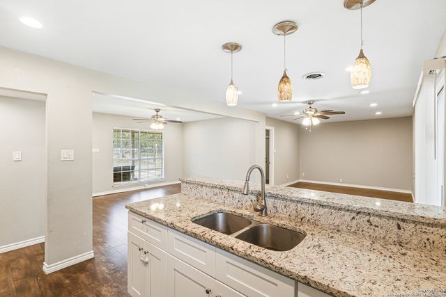 6235 Rain Cloud, San Antonio, TX 78238