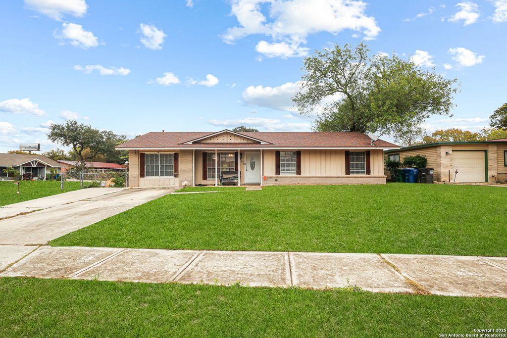 6235 Rain Cloud, San Antonio, TX 78238