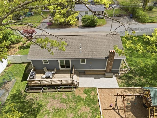 10 West Ave, Hudson, MA 01749
