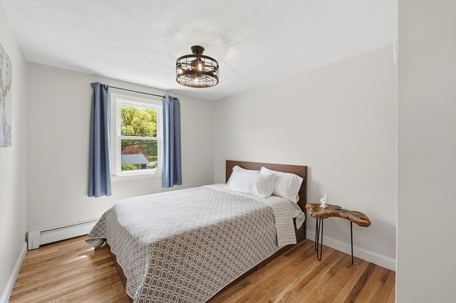 10 West Ave, Hudson, MA 01749
