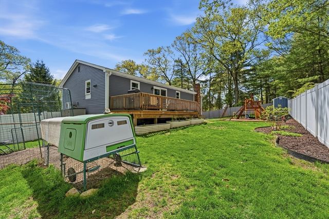 10 West Ave, Hudson, MA 01749