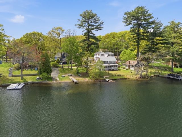 10 West Ave, Hudson, MA 01749