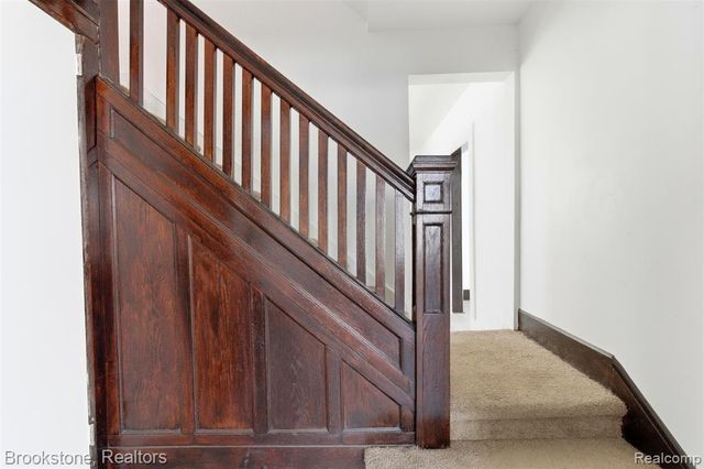 330 Westminster Street, Detroit, MI 48202