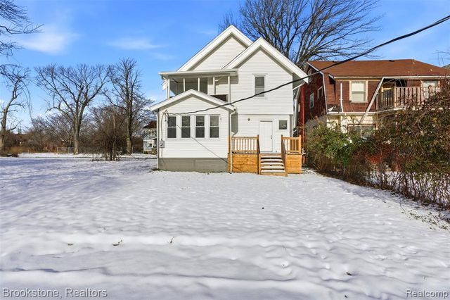 330 Westminster Street, Detroit, MI 48202