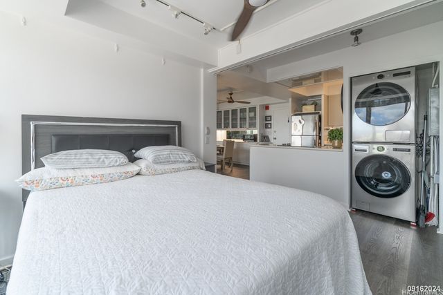 419 Atkinson Drive 1702, Honolulu, HI 96814