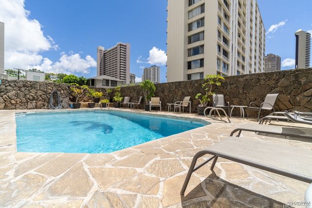 419 Atkinson Drive 1702, Honolulu, HI 96814