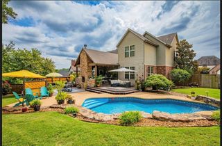 1706 Autumn Avenue, Bentonville, AR 72712