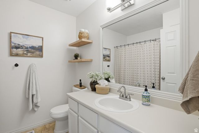 5466 W ARISTADA AVE, West Jordan, UT 84081