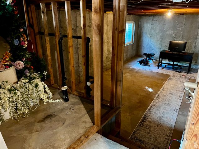 5466 W ARISTADA AVE, West Jordan, UT 84081