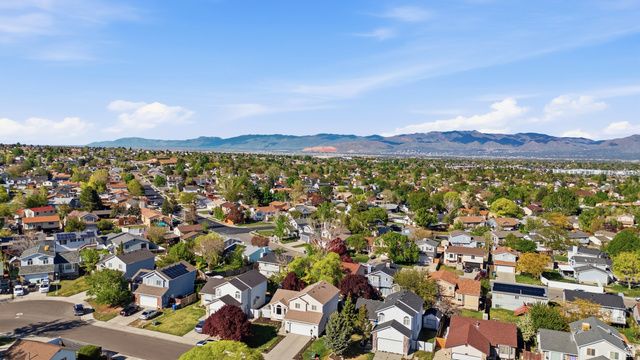 5466 W ARISTADA AVE, West Jordan, UT 84081