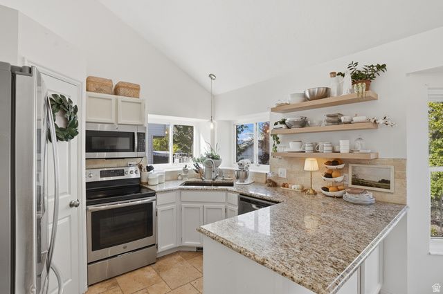 5466 W ARISTADA AVE, West Jordan, UT 84081