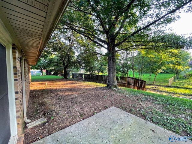 104 Shaverlee Court, Meridianville, AL 35759