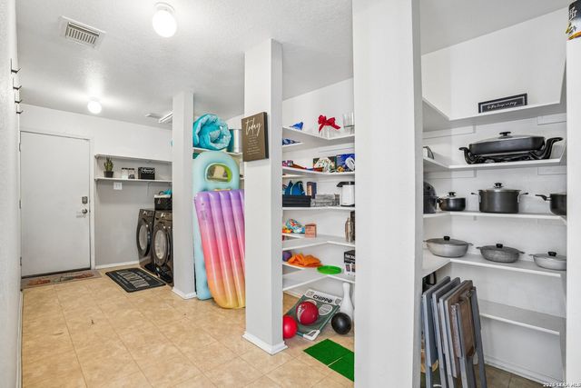 167 Clover Creek, San Antonio, TX 78245