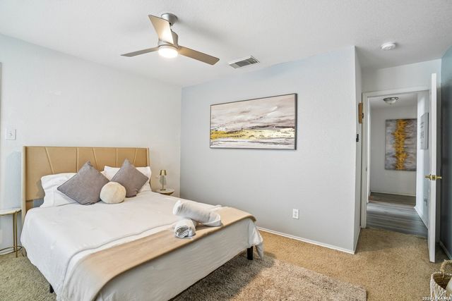 167 Clover Creek, San Antonio, TX 78245
