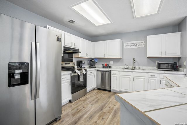 167 Clover Creek, San Antonio, TX 78245