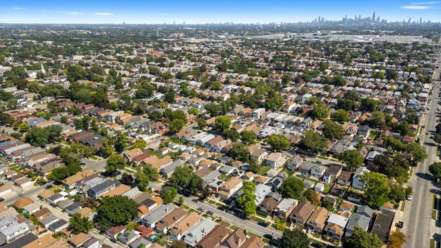 1523 Cuyler Avenue, Berwyn, IL 60402