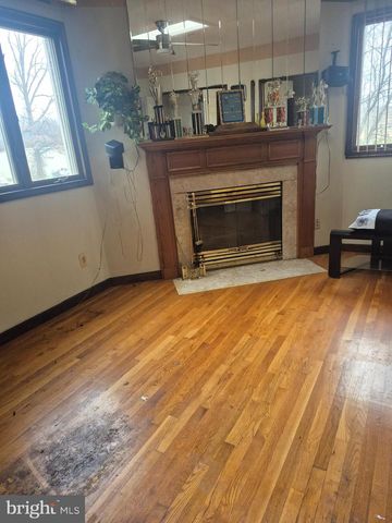 7811 HEFLIN DR, Clinton, MD 20735