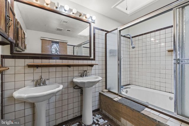 7811 HEFLIN DR, Clinton, MD 20735