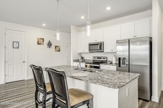 410 Old Road SW, Palm Bay, FL 32908