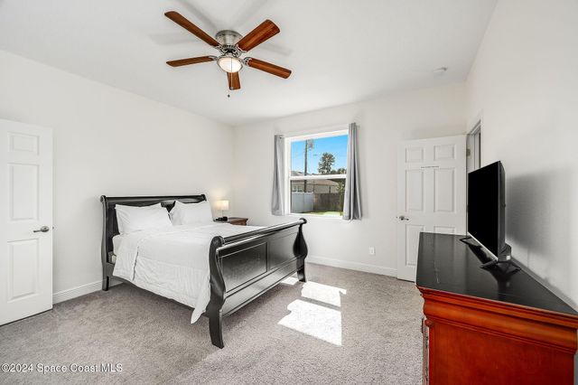 410 Old Road SW, Palm Bay, FL 32908