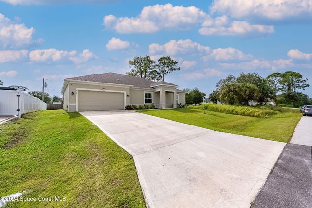 410 Old Road SW, Palm Bay, FL 32908