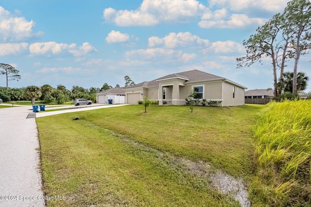 410 Old Road SW, Palm Bay, FL 32908