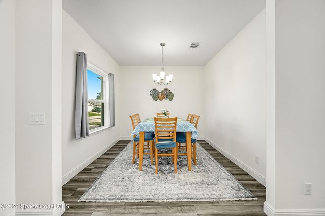 410 Old Road SW, Palm Bay, FL 32908