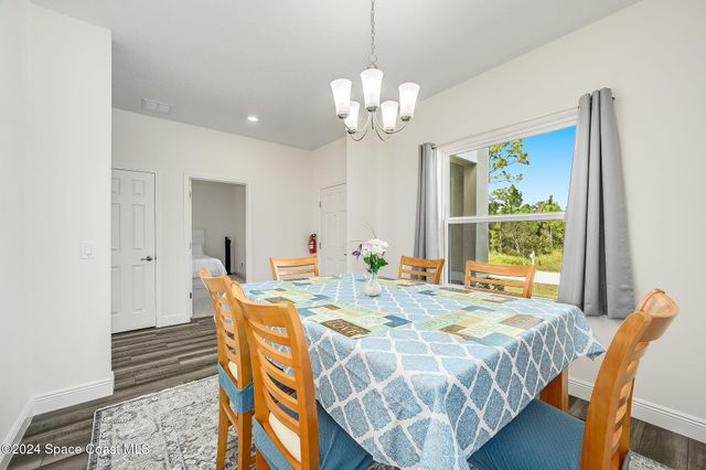 410 Old Road SW, Palm Bay, FL 32908