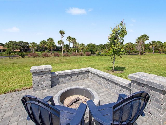 9049 Dahlia Circle, Port St. Lucie, Port St Lucie, FL 34986