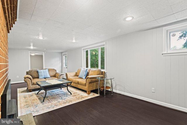 7600 HAMLET ST, Springfield, VA 22151