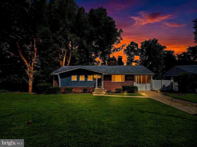 7600 HAMLET ST, Springfield, VA 22151
